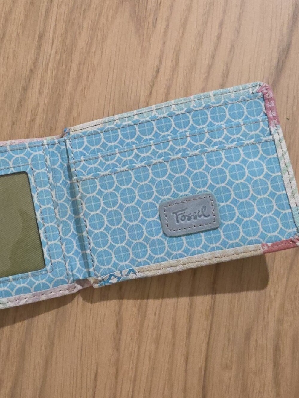 Fossil Wallet - Picture 2 of 5
